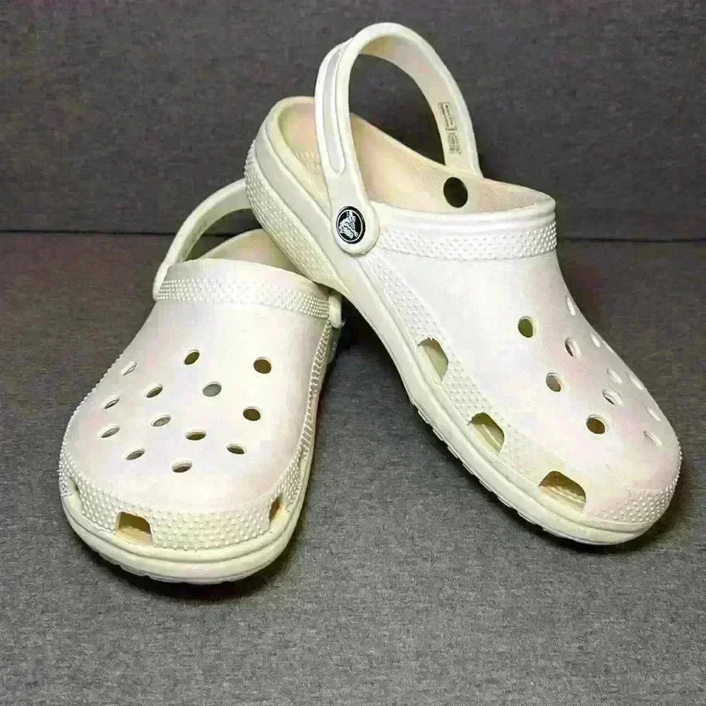 CROCS Classic White Clog Slip On Durable and Lightweight US Men's 6 or Women’s 8 - Picture 6 of 11